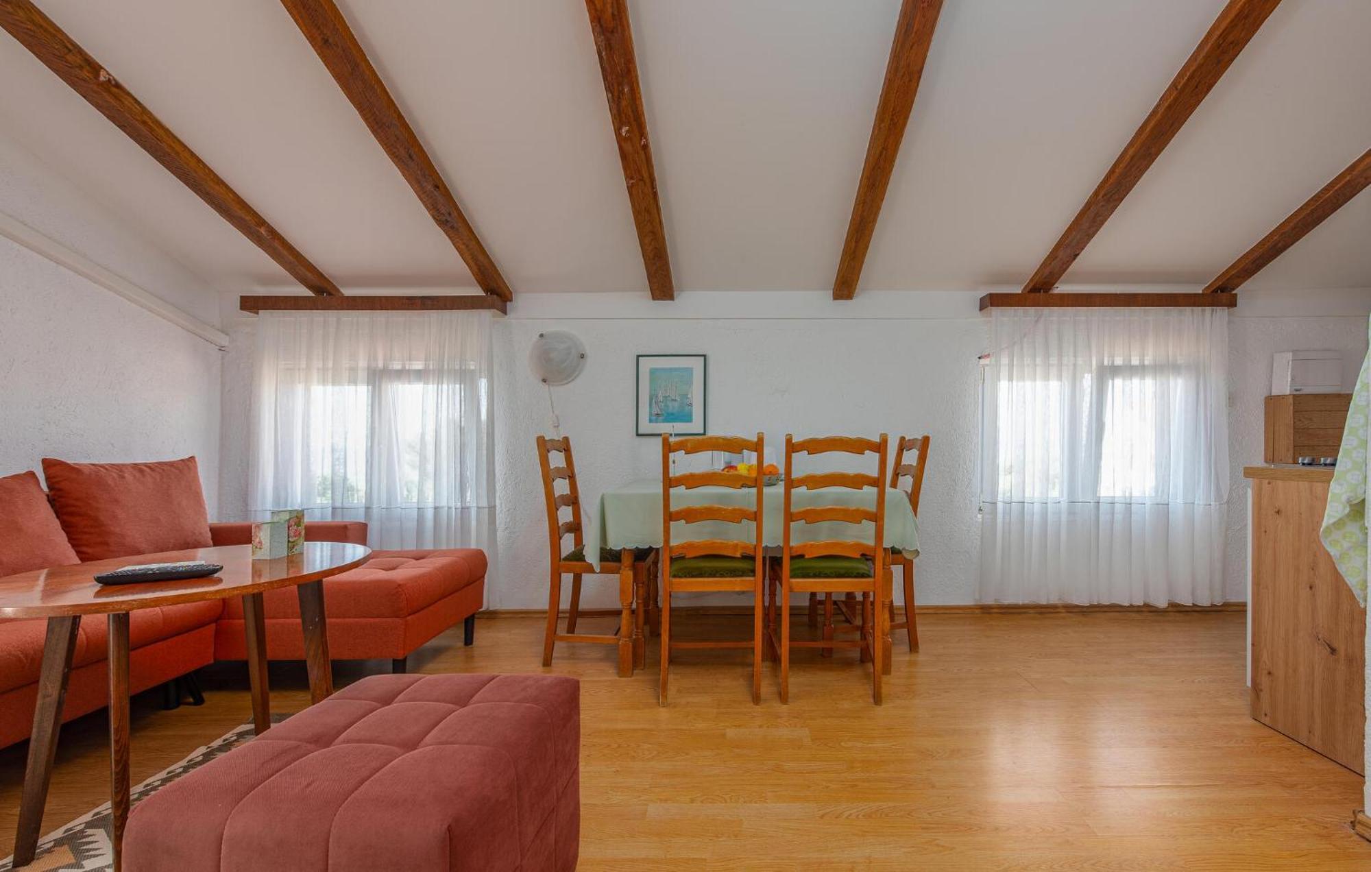 Nice Apartment In Potocnica With House Sea View Borovici Exterior photo